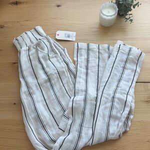 Billabong White and Black Striped Linen Pants size small, NWT